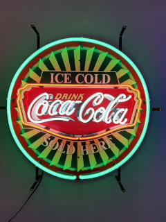 neon verlichting coca cola ice cold oldies saloon